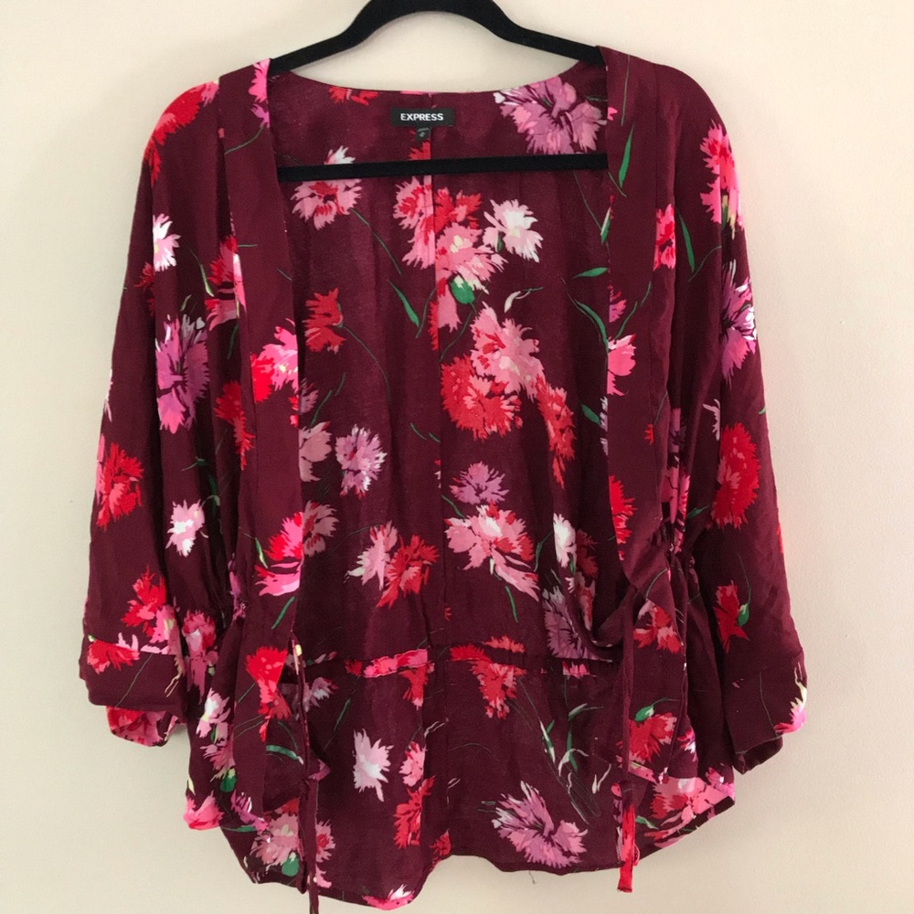 NWOT - EXPRESS Floral Kimono Styled Blouse